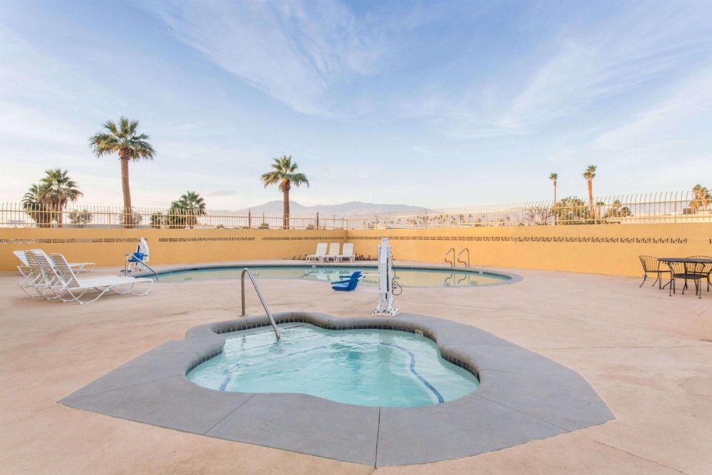 Days Inn by Wyndham Indio Days Inn by Wyndham Indio